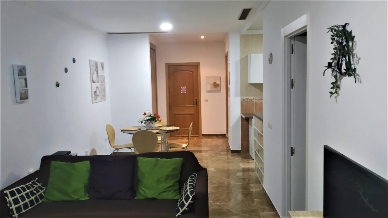 Beach Bil-bil Apartament Apartment Benalmádena